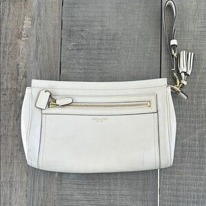 Coach White Leather Wristlet